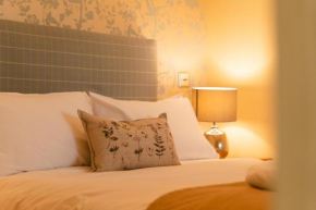 Отель Fox And Hounds Llancarfan B&B  Барри